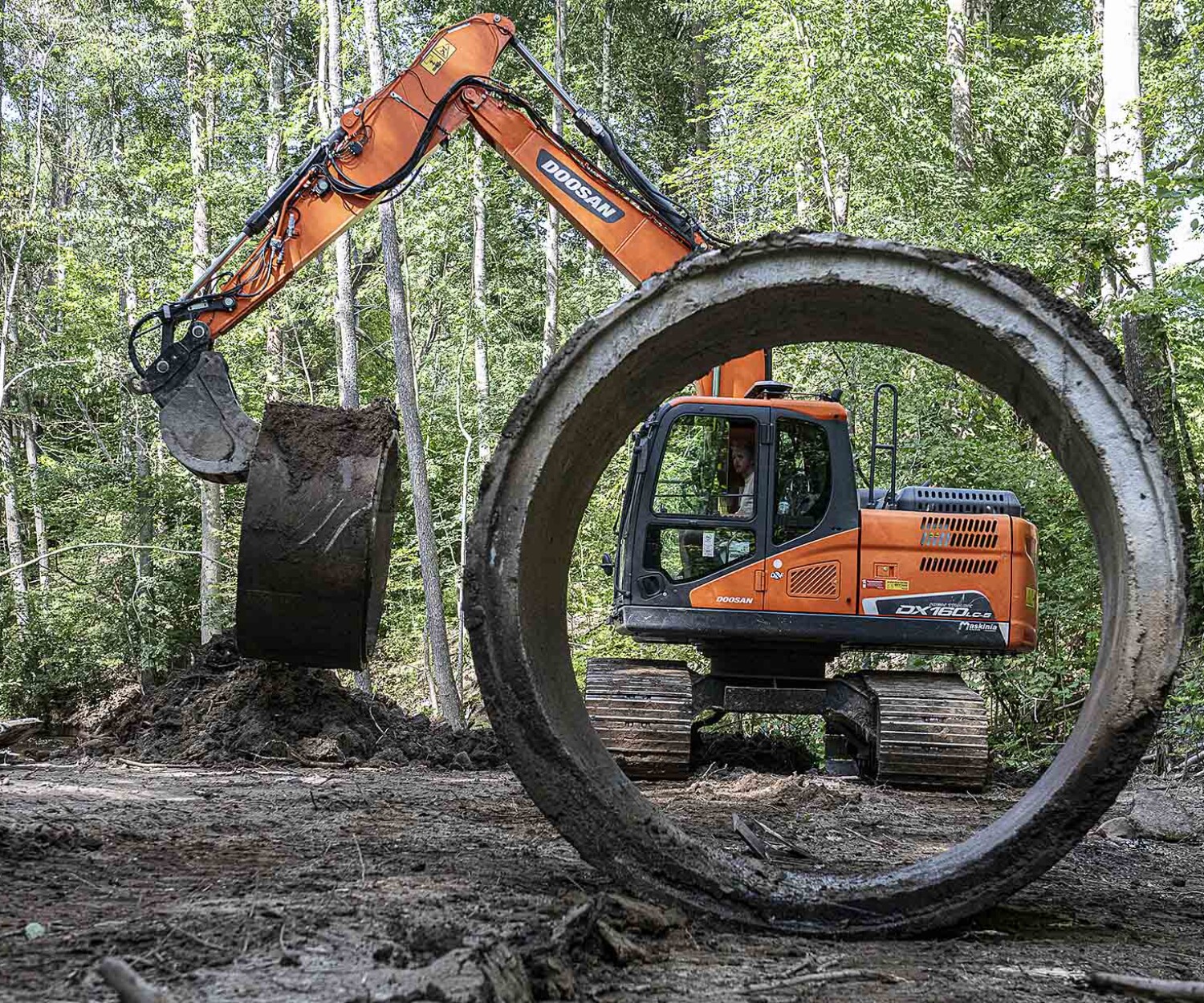 Första projektinsatsen är slutförd - den 60 meter långa kulverten är nu ett minne blott.